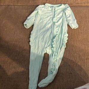 Aqua Kids Footie with Ruffle Accents